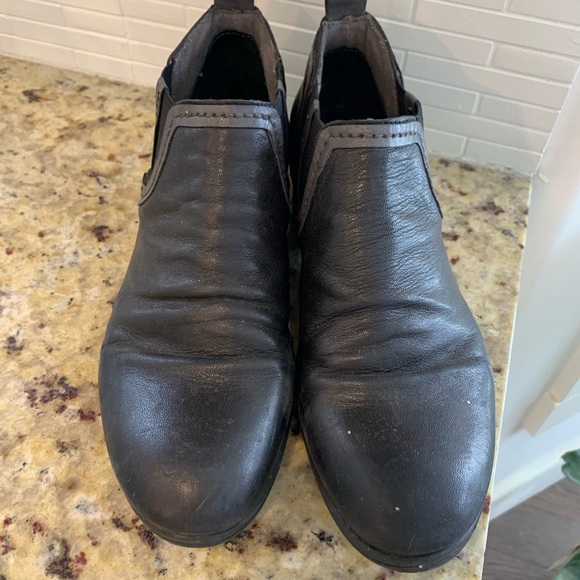 “Miz Mooz” booties - Picture 2 of 3